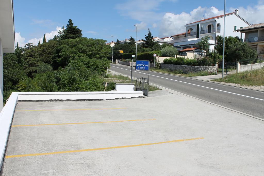 נובי ווינודולסקי Apartments Strmecki מראה חיצוני תמונה